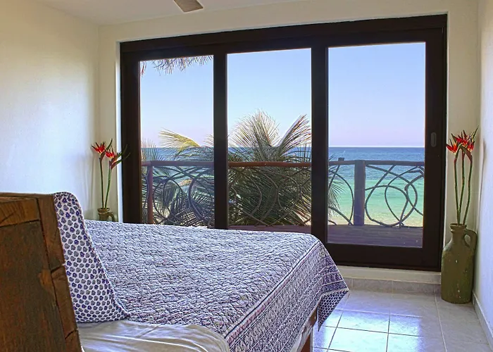 Hotel Keniza Beach 3*